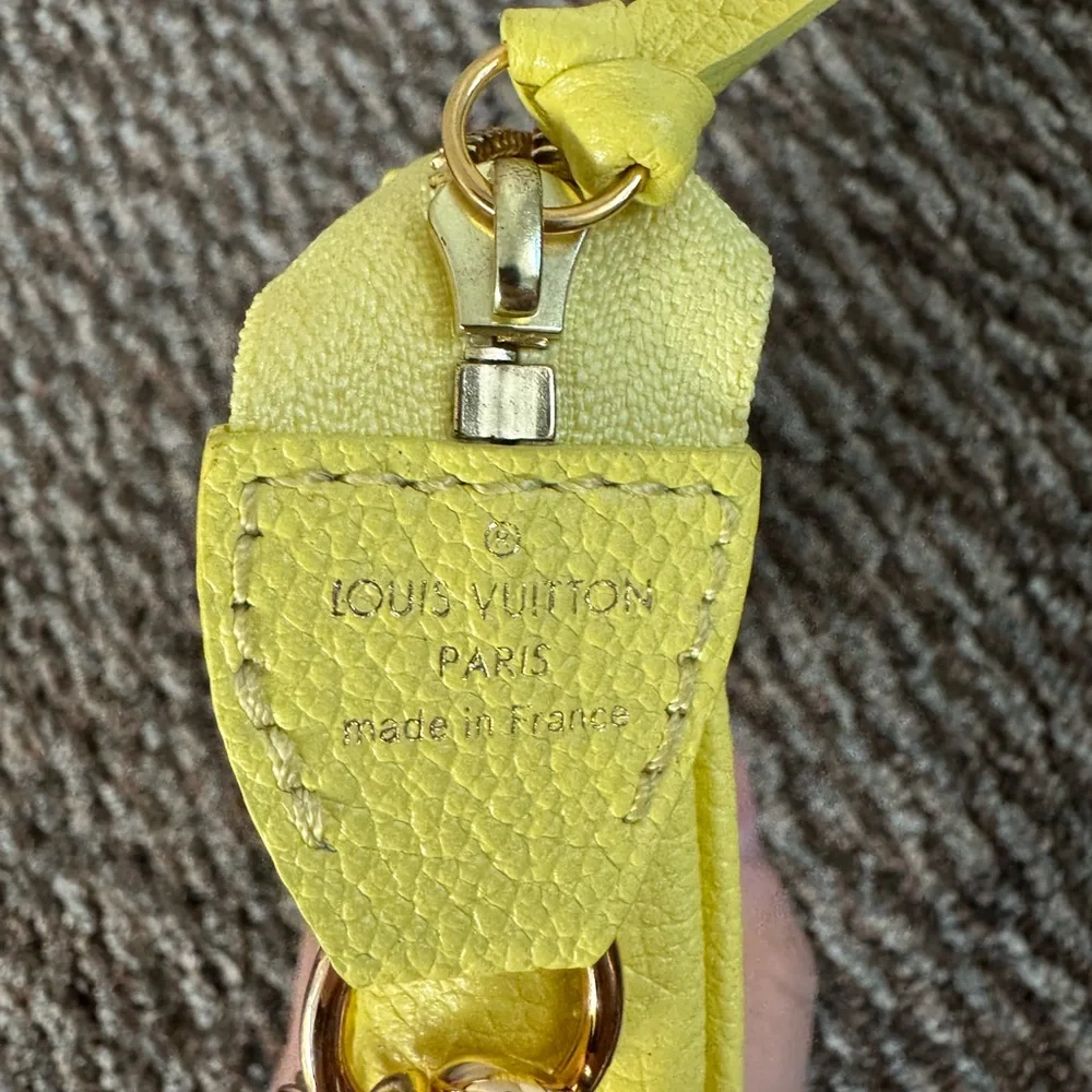 Louis Vuitton Empreinte Monogram Mini Pochette in Lemon Curd - Picture 3 of 6